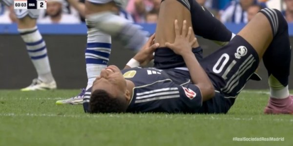 Đừng bị tổn thương! MBAPPE đã bỏ lỡ bàn thắng với một điểm d