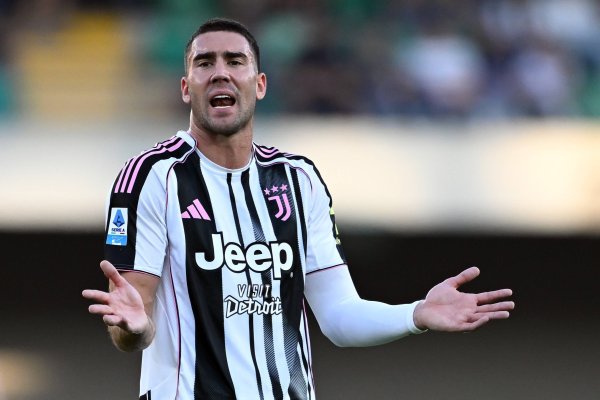 Phong cách giữa: Juventus sẵn sàng lắng nghe lời đề nghị cho